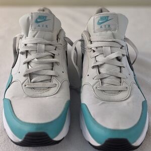Nike Men's Sneakers - White and Teal